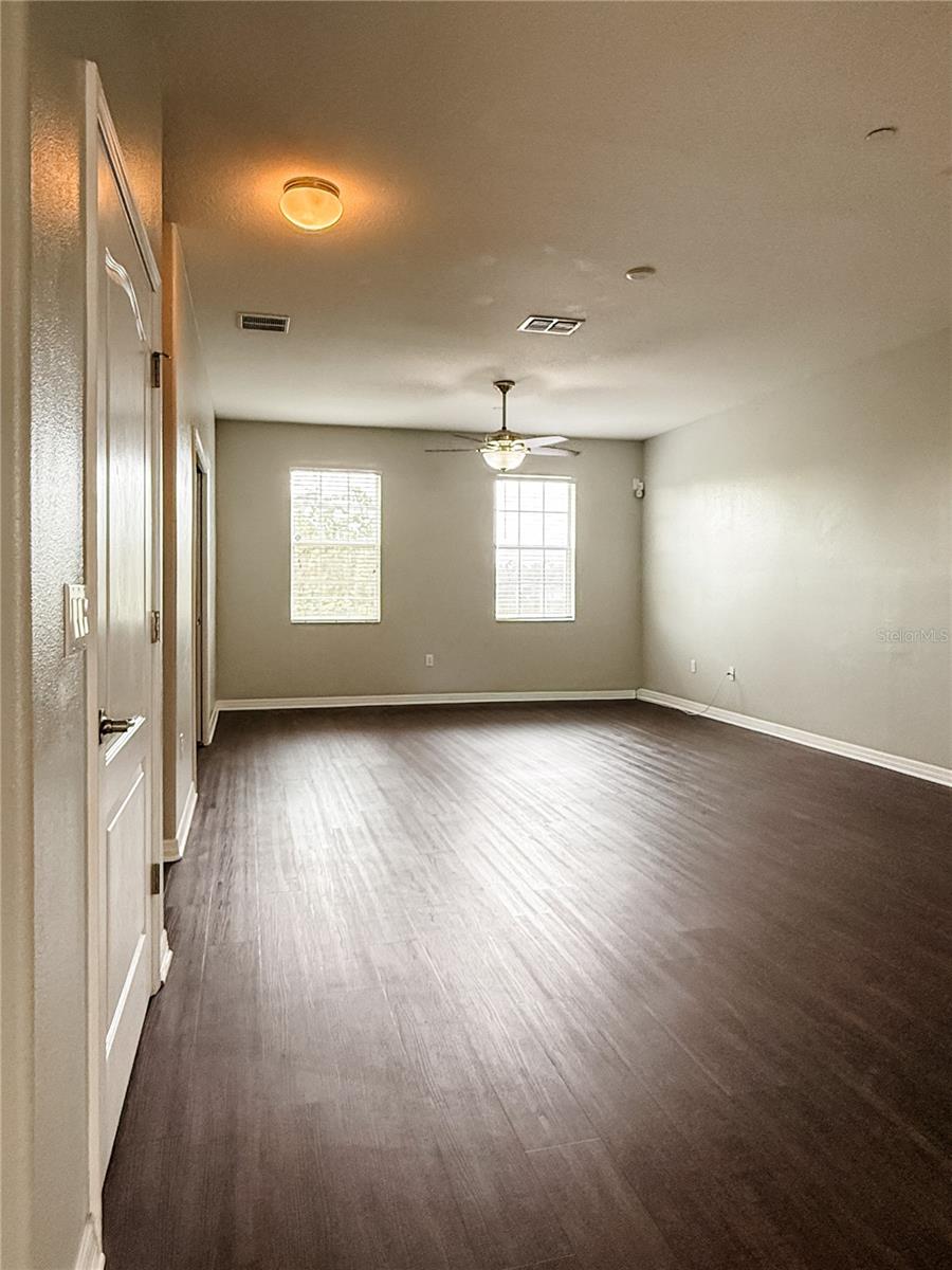 Image 11 of 38 For 10144 Arbor Run Drive 68