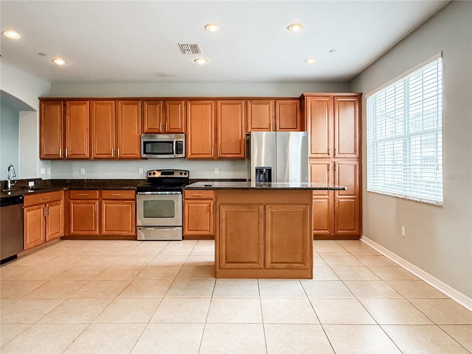 Image 14 of 38 For 10144 Arbor Run Drive 68