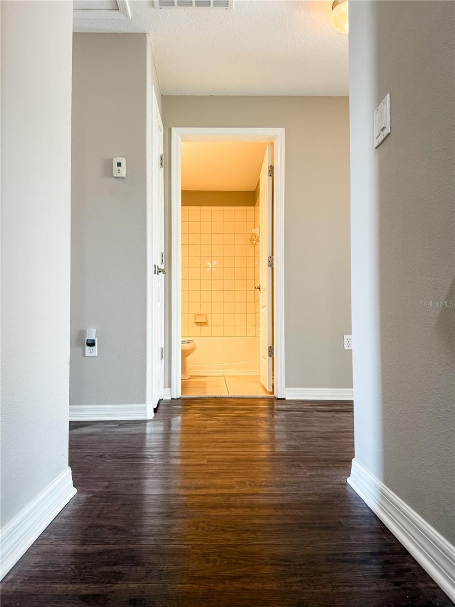 Image 24 of 38 For 10144 Arbor Run Drive 68