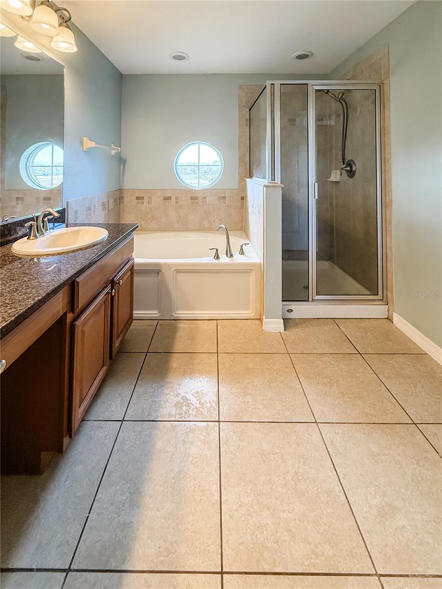 Image 29 of 38 For 10144 Arbor Run Drive 68