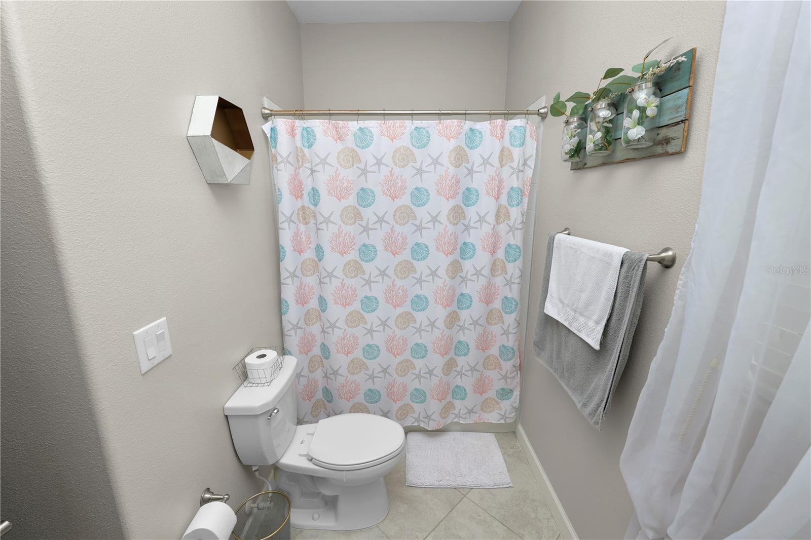 Image 27 of 48 For 13917 Roseate Tern Lane