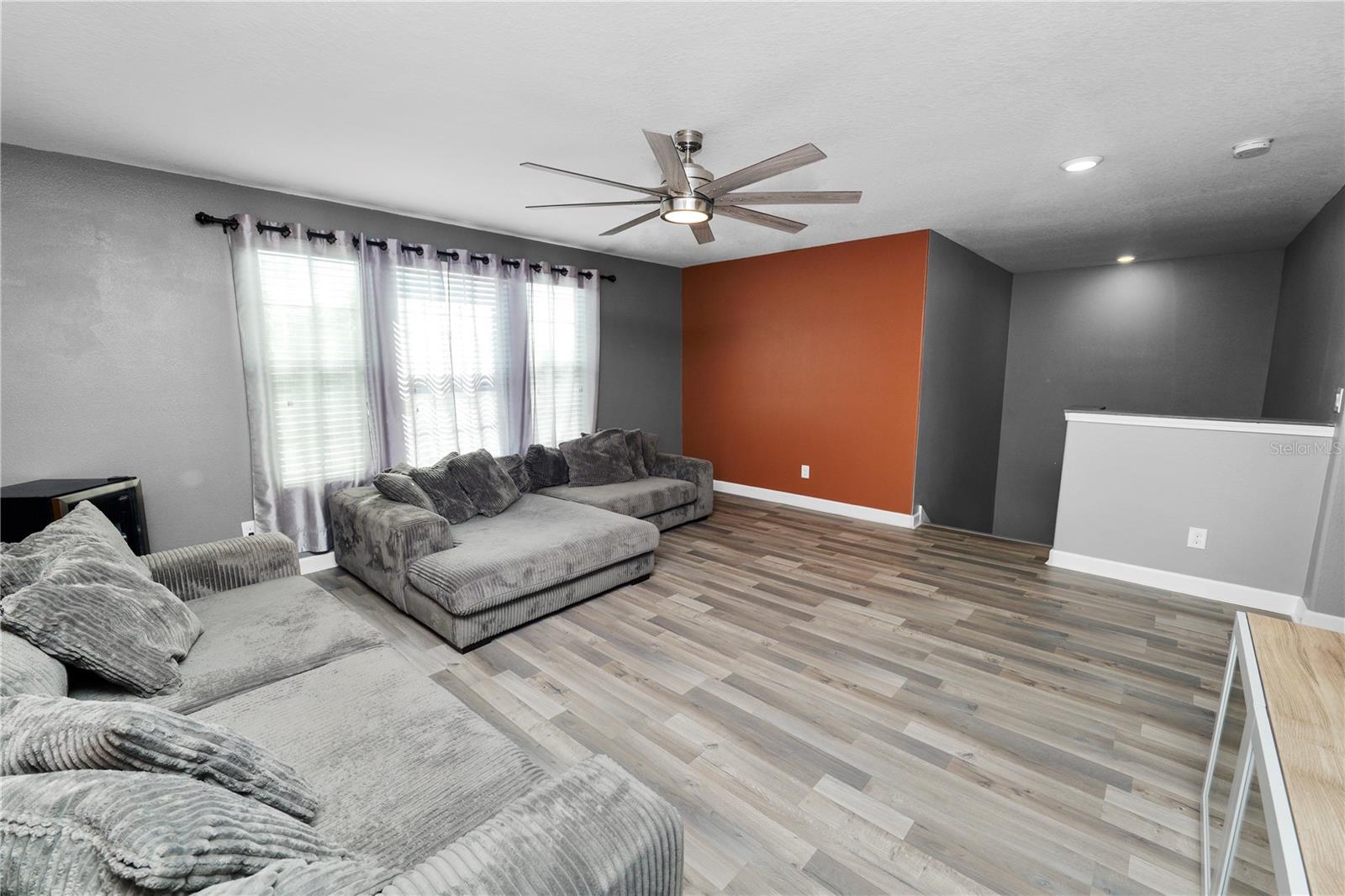 Image 32 of 48 For 13917 Roseate Tern Lane