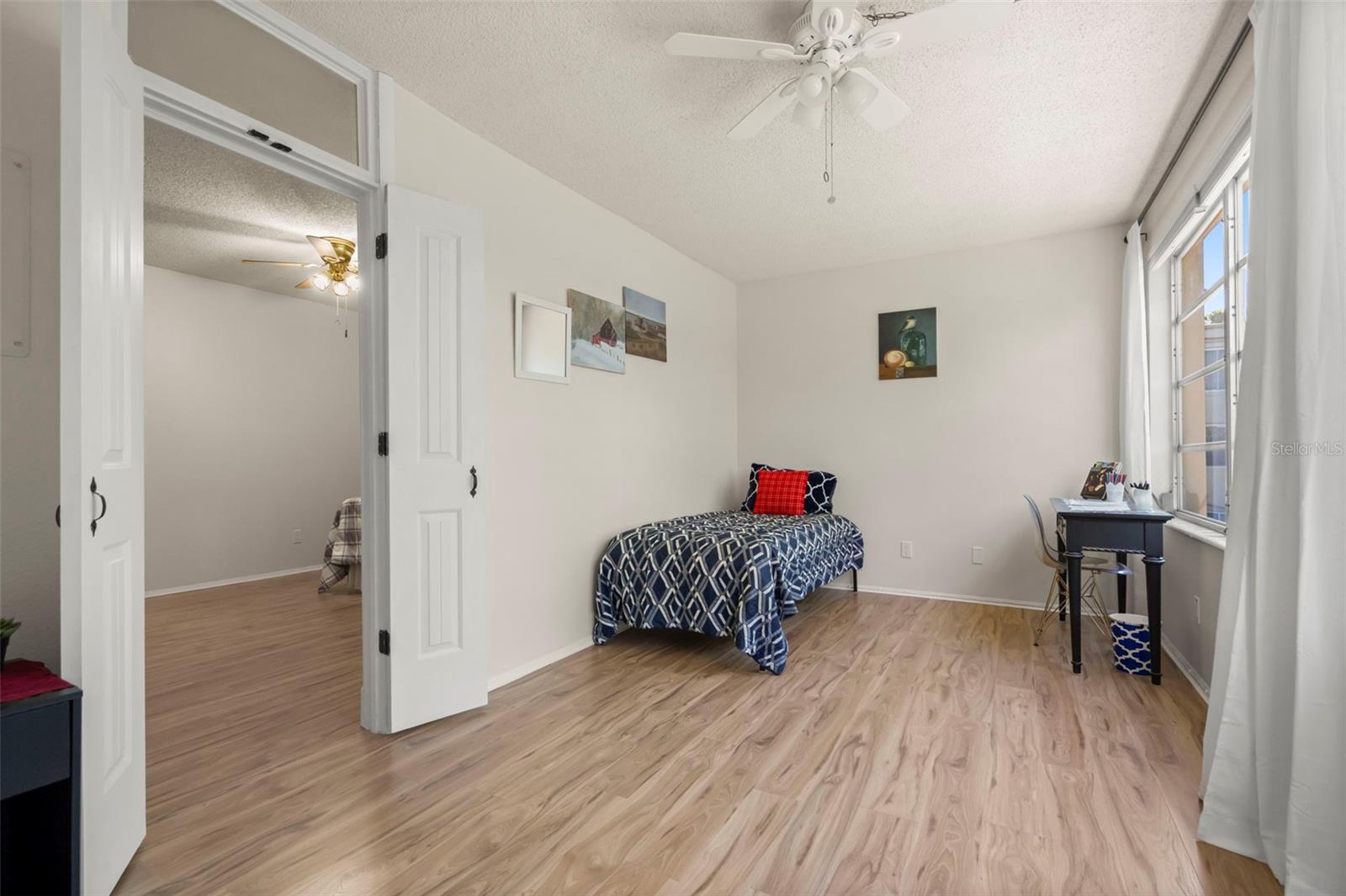 Image 18 of 41 For 2331 Finlandia Lane 53