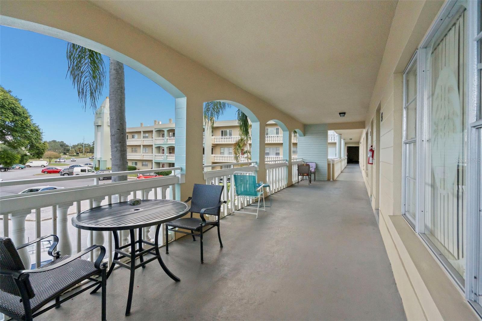 Image 23 of 41 For 2331 Finlandia Lane 53