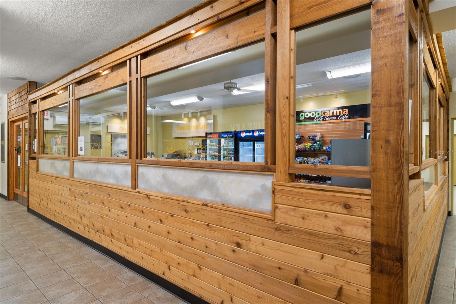Image 31 of 41 For 2331 Finlandia Lane 53