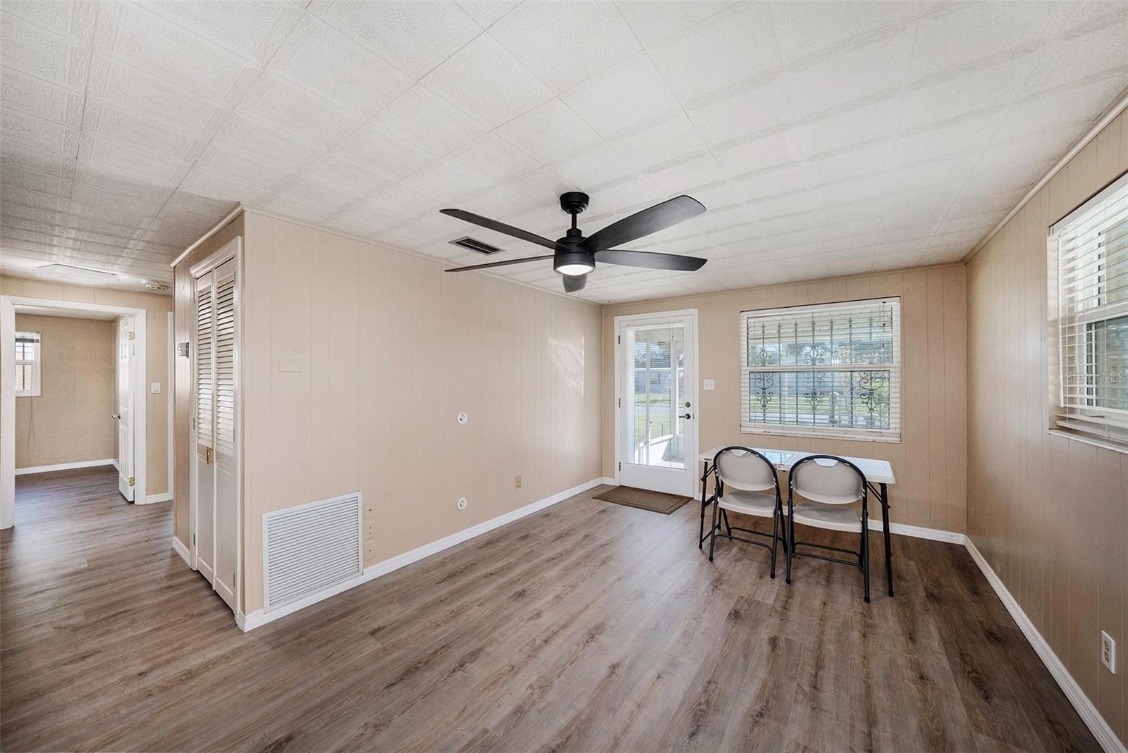 Image 8 of 32 For 5003 86th Street