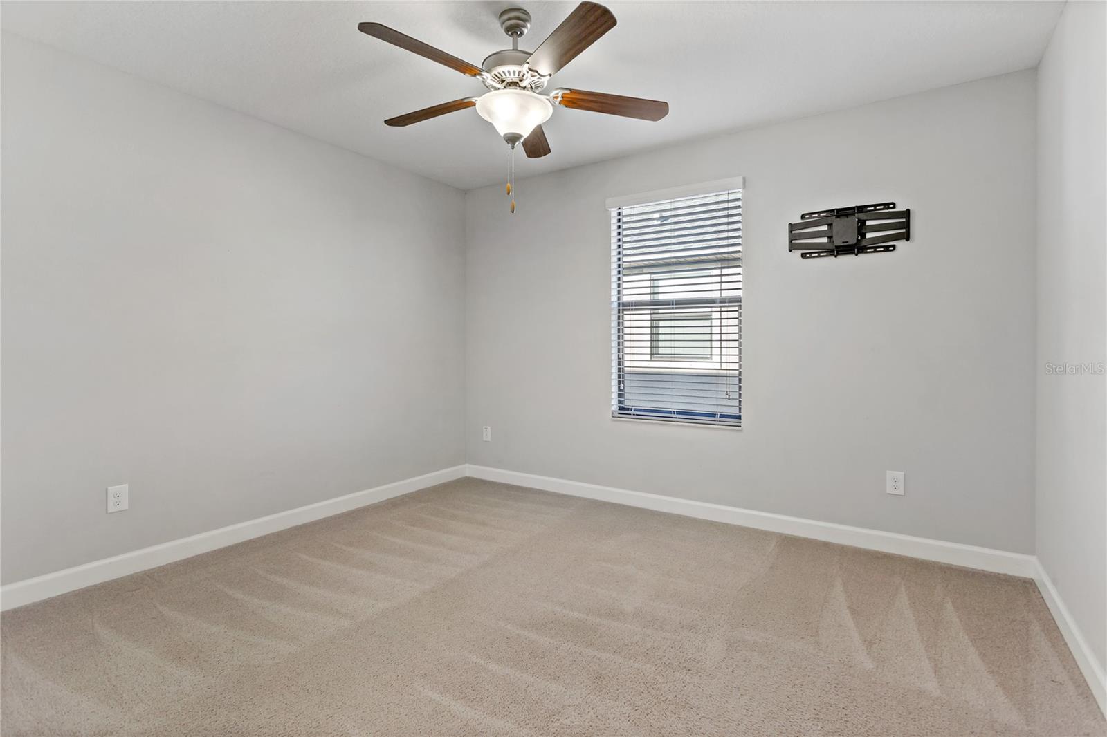 Image 23 of 42 For 4370 Bexley Village Drive