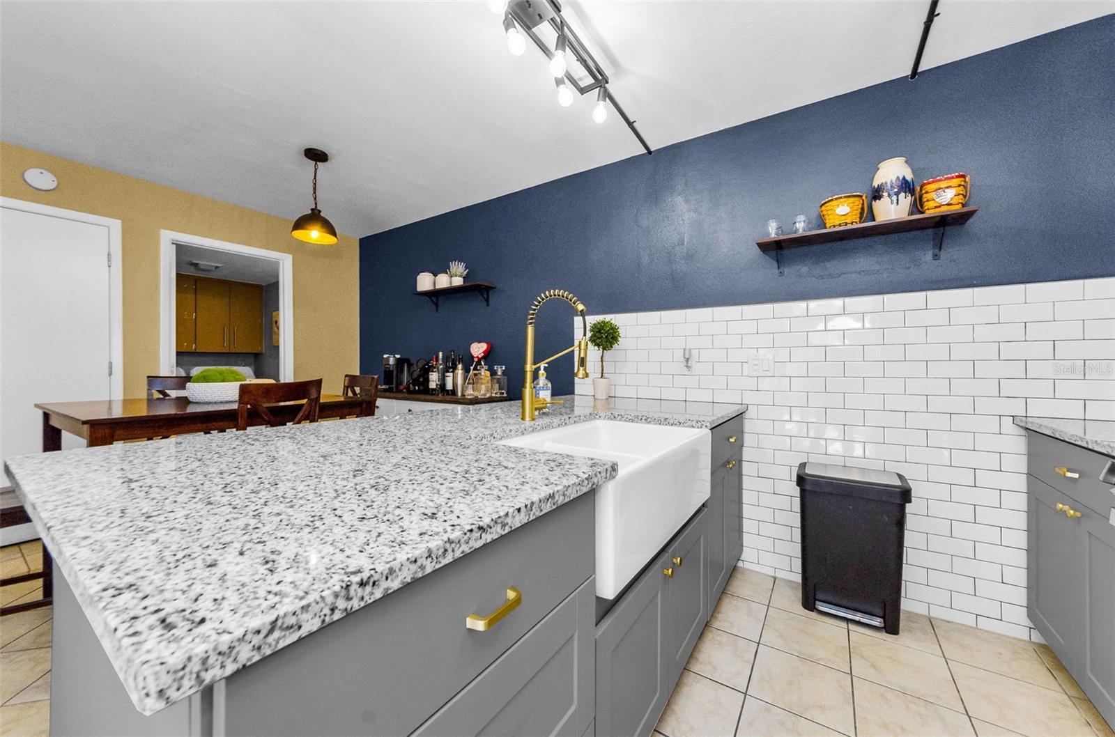 Image 16 of 43 For 2734 5th Court