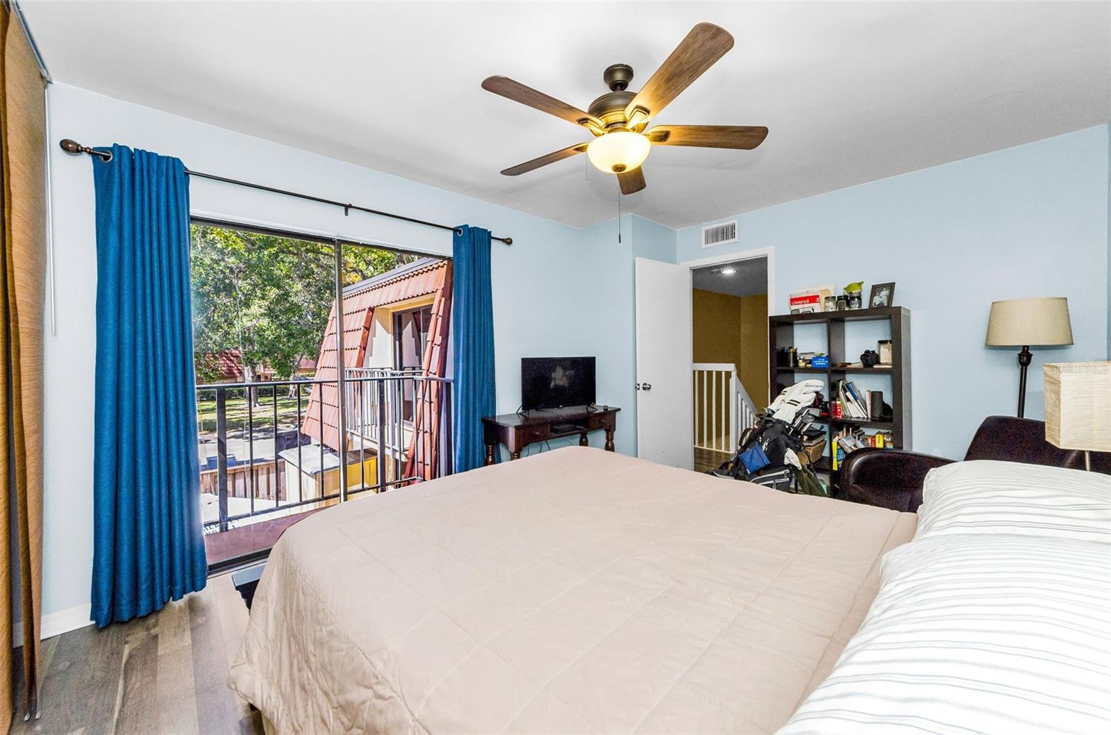 Image 25 of 43 For 2734 5th Court