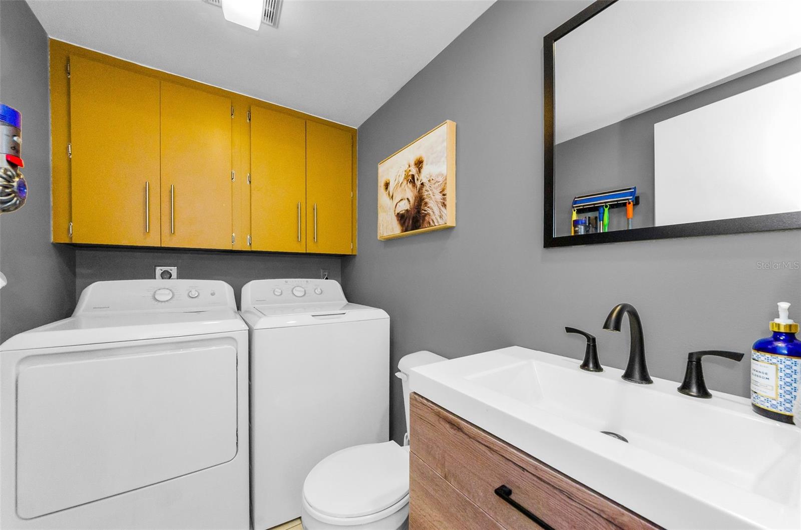 Image 29 of 43 For 2734 5th Court