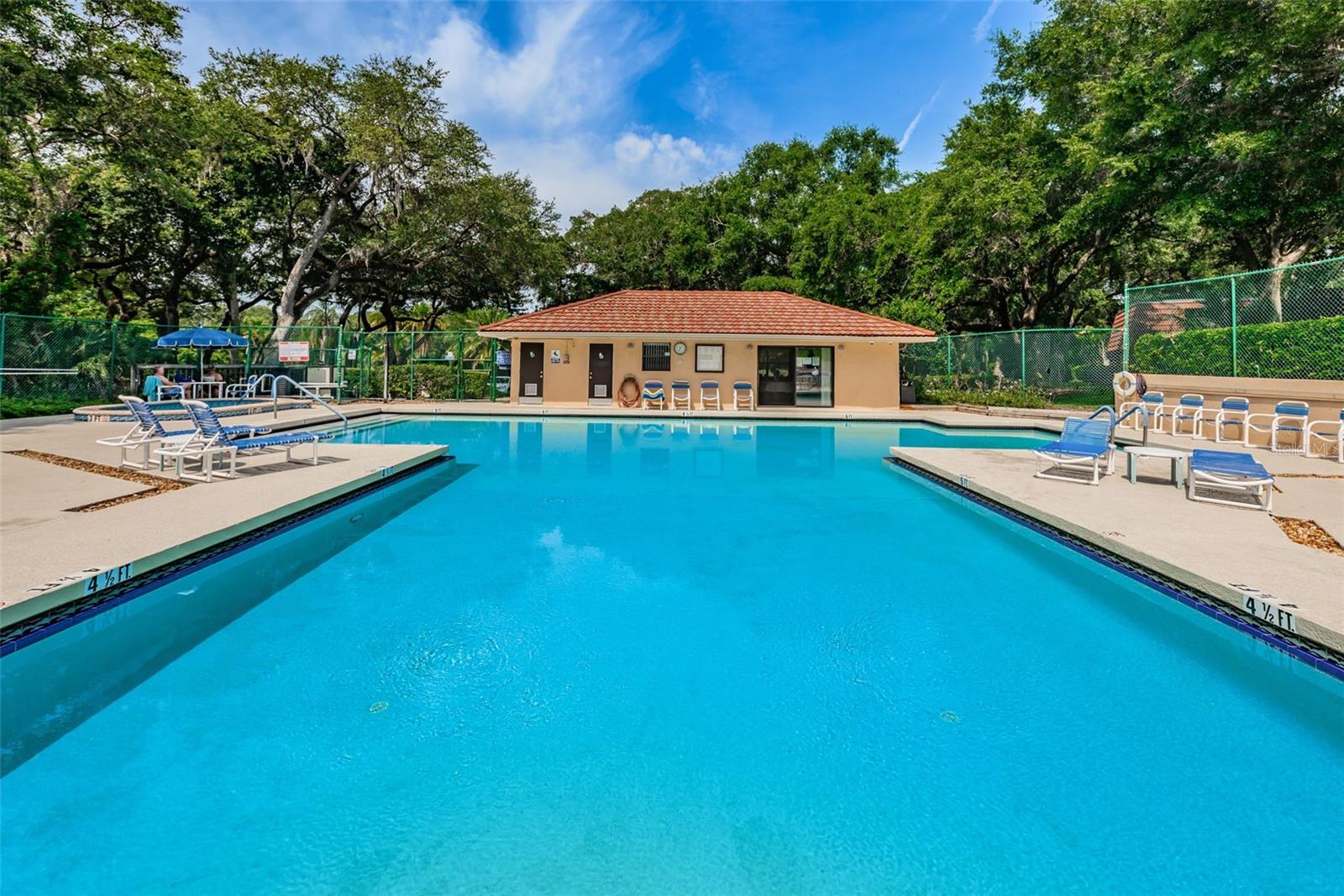 Image 37 of 43 For 2734 5th Court