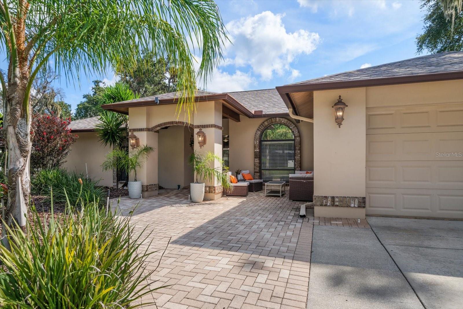 Details for 1105 Deer Run Place, VALRICO, FL 33594