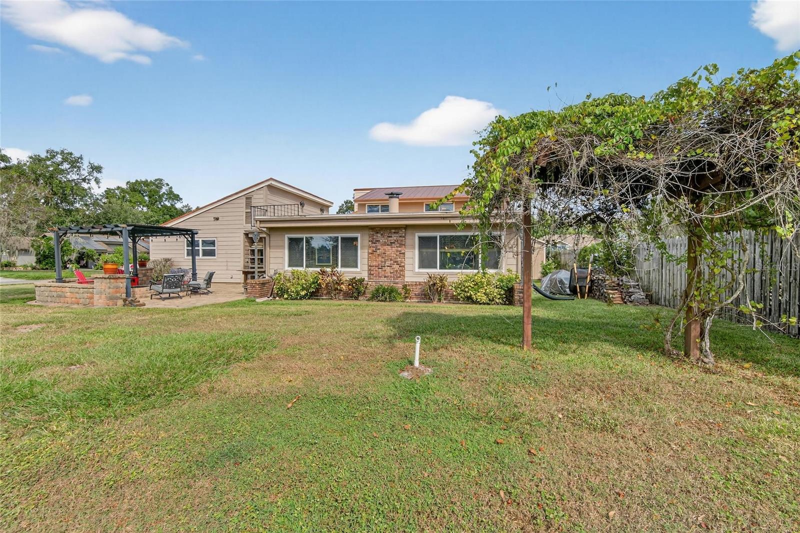 Image 10 of 67 For 1615 Teakwood Drive