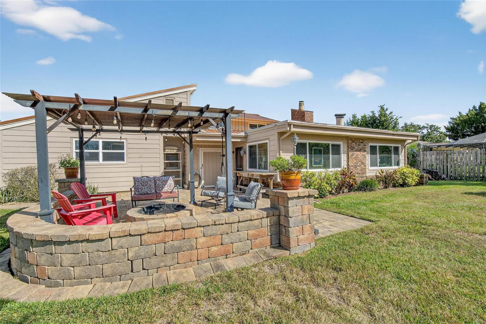 Image 12 of 67 For 1615 Teakwood Drive