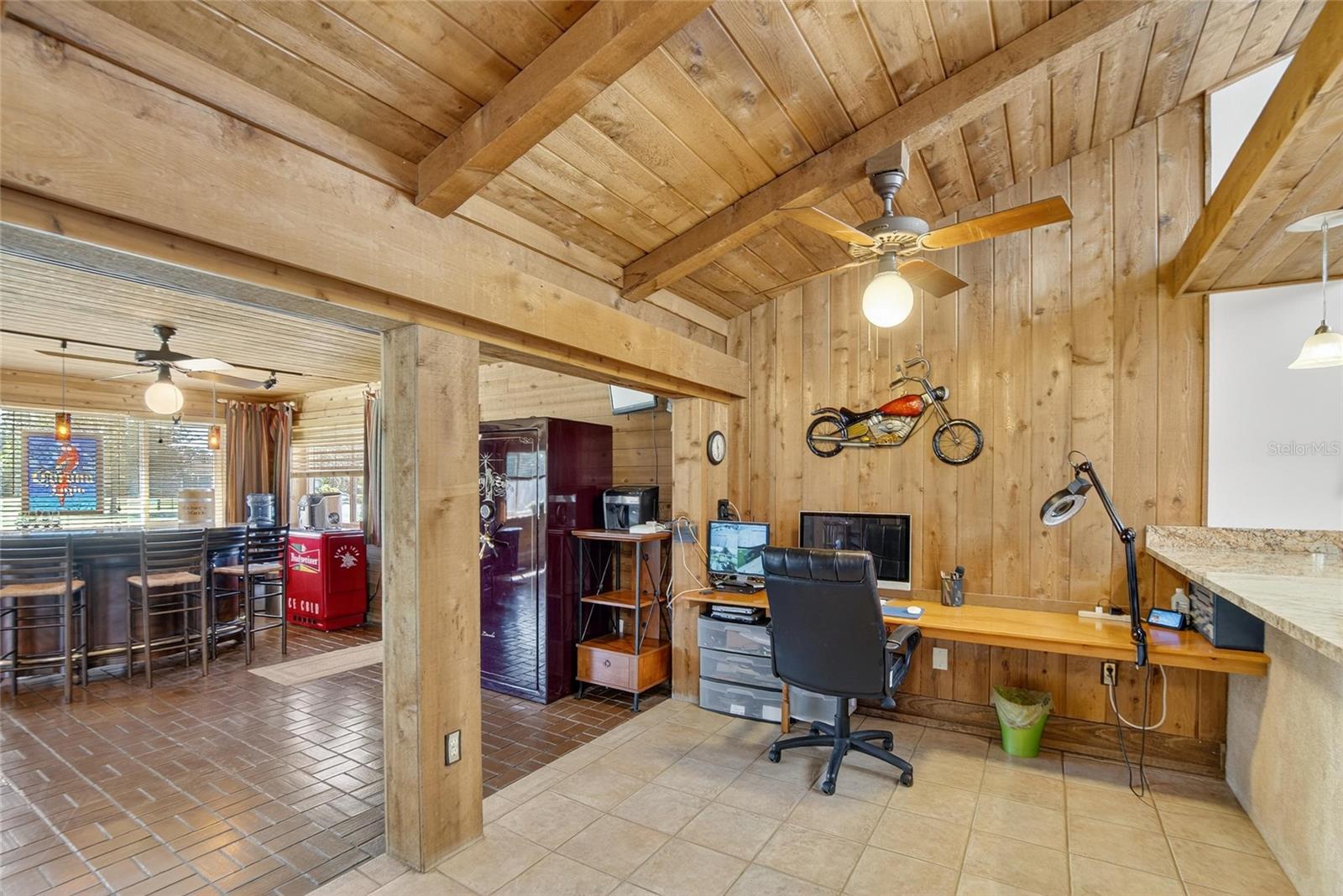 Image 26 of 67 For 1615 Teakwood Drive