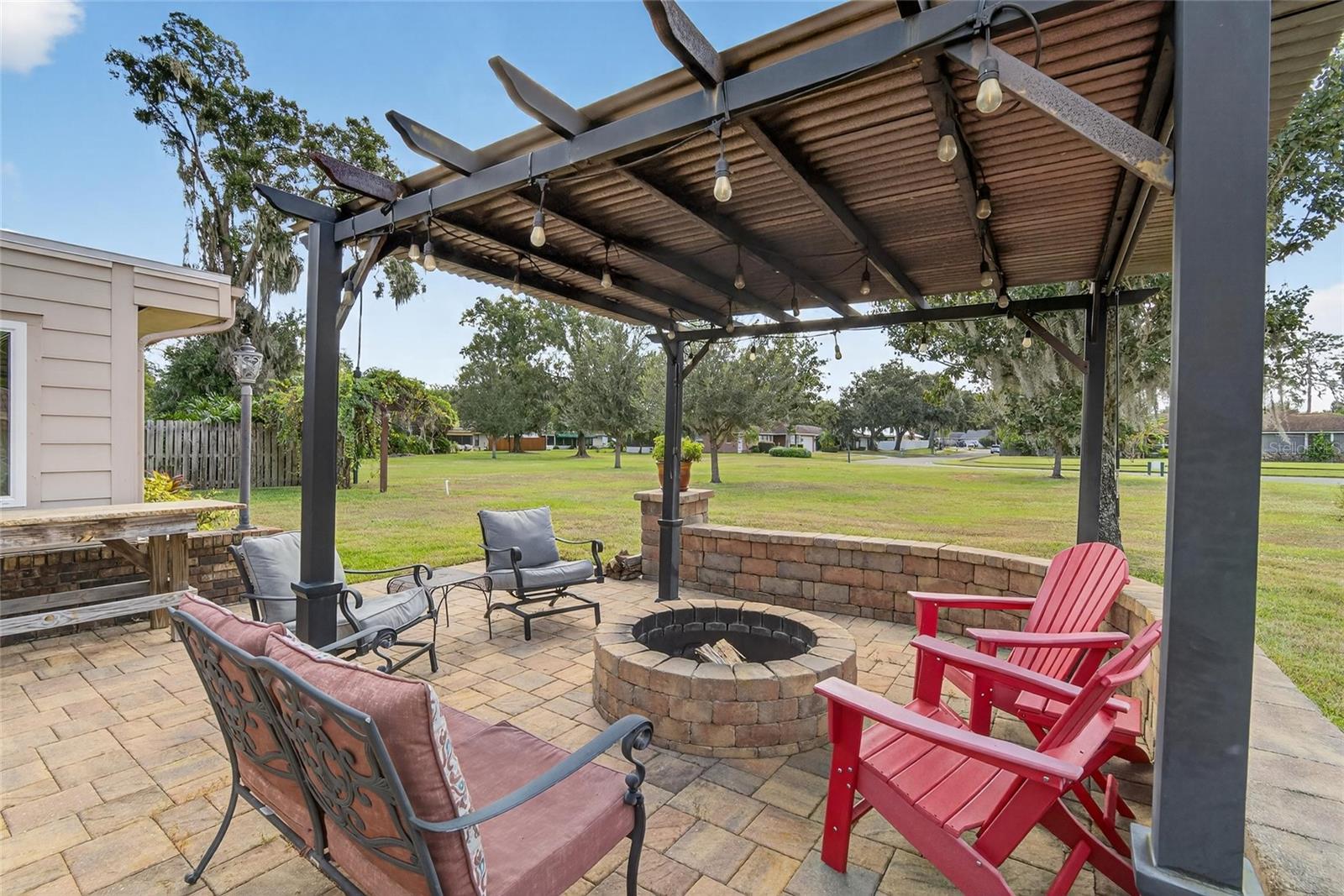 Image 9 of 67 For 1615 Teakwood Drive