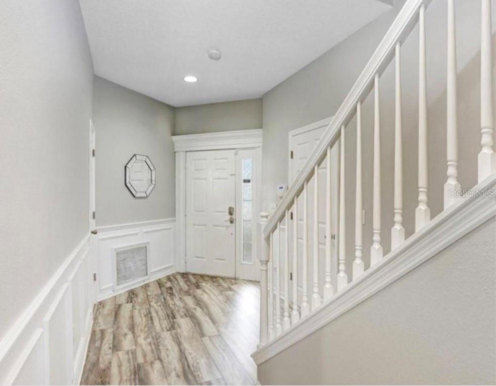 Image 10 of 23 For 19281 Stone Hedge Drive