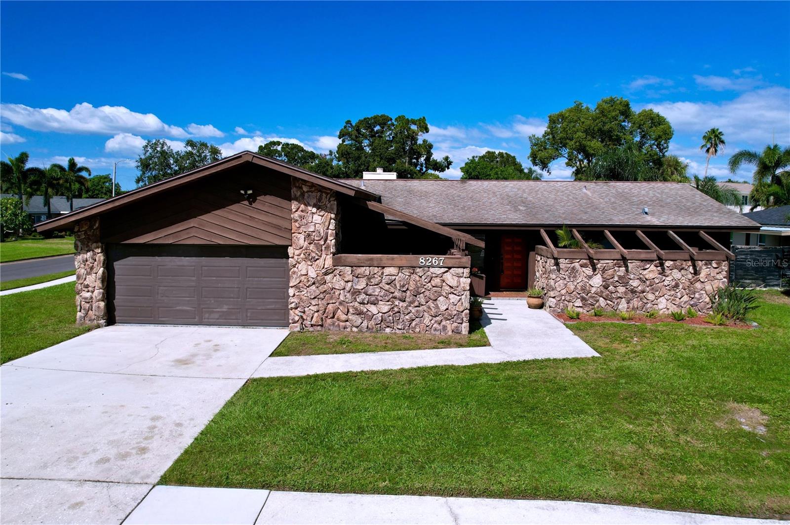 Details for 8267 Norwood Road, SEMINOLE, FL 33777