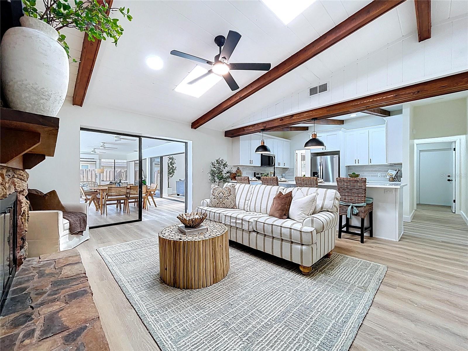 Image 13 of 92 For 8267 Norwood Road