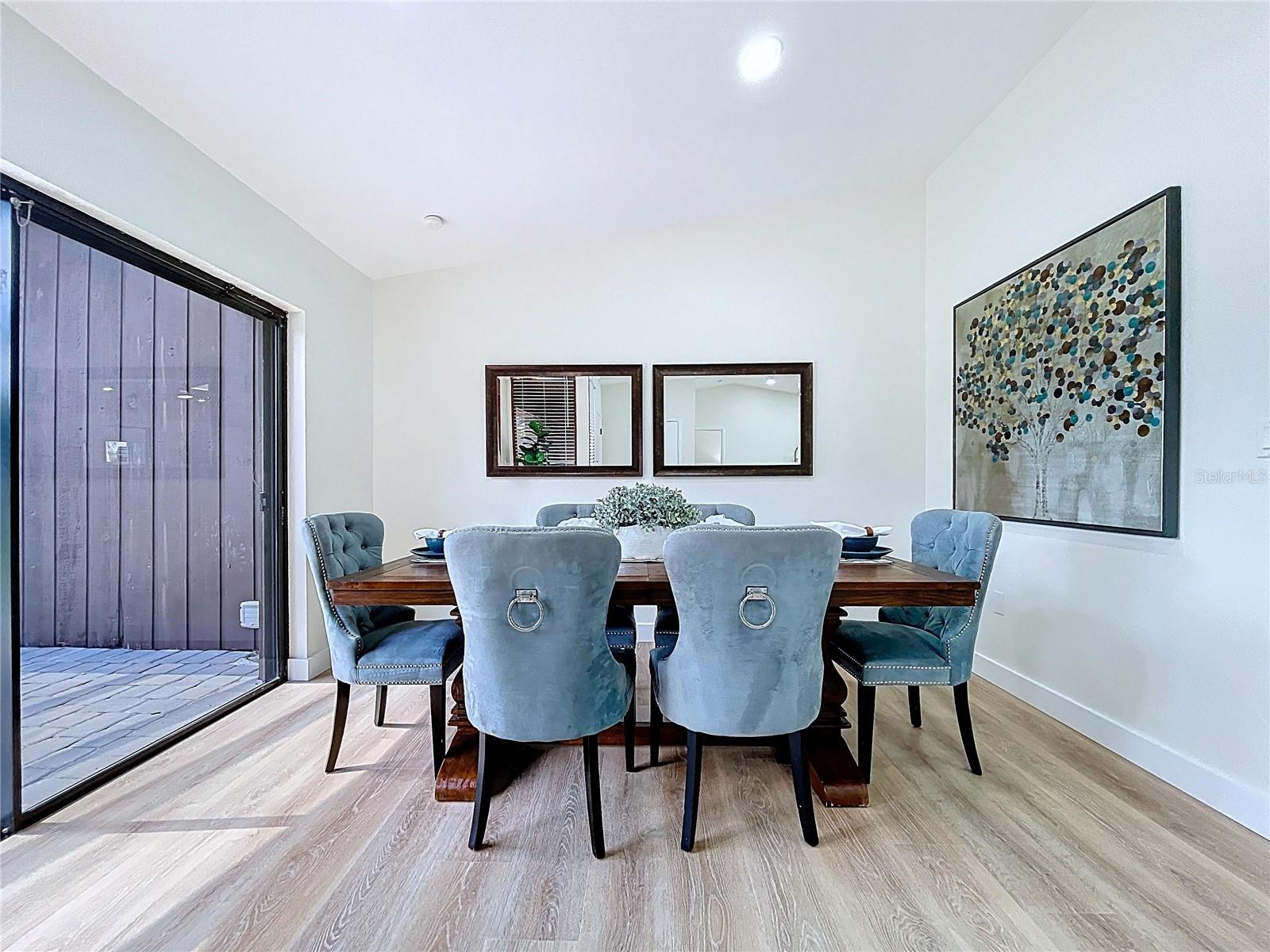 Image 18 of 92 For 8267 Norwood Road