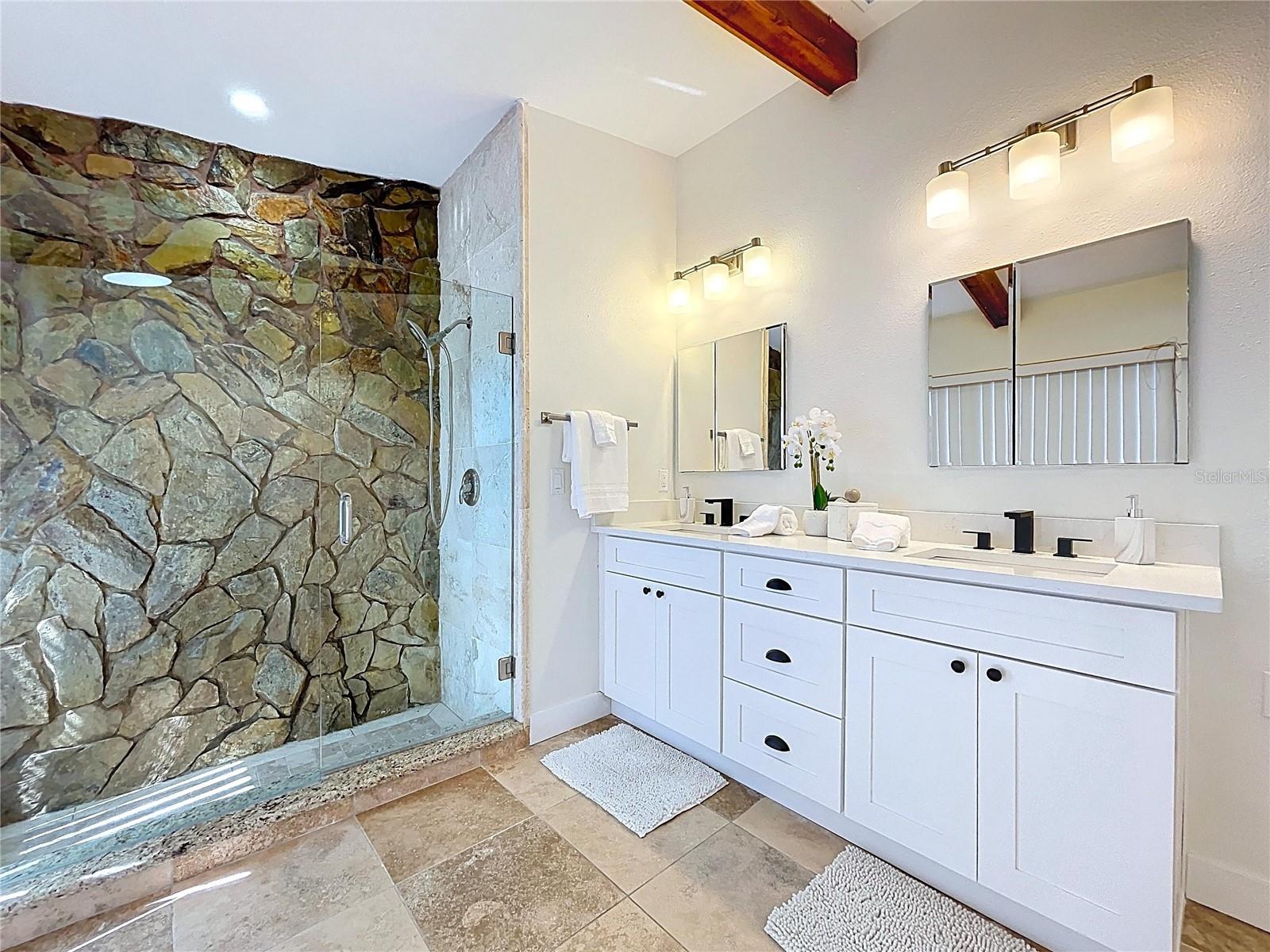 Image 39 of 92 For 8267 Norwood Road