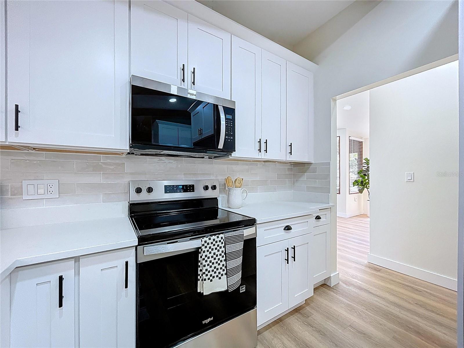 Image 4 of 92 For 8267 Norwood Road