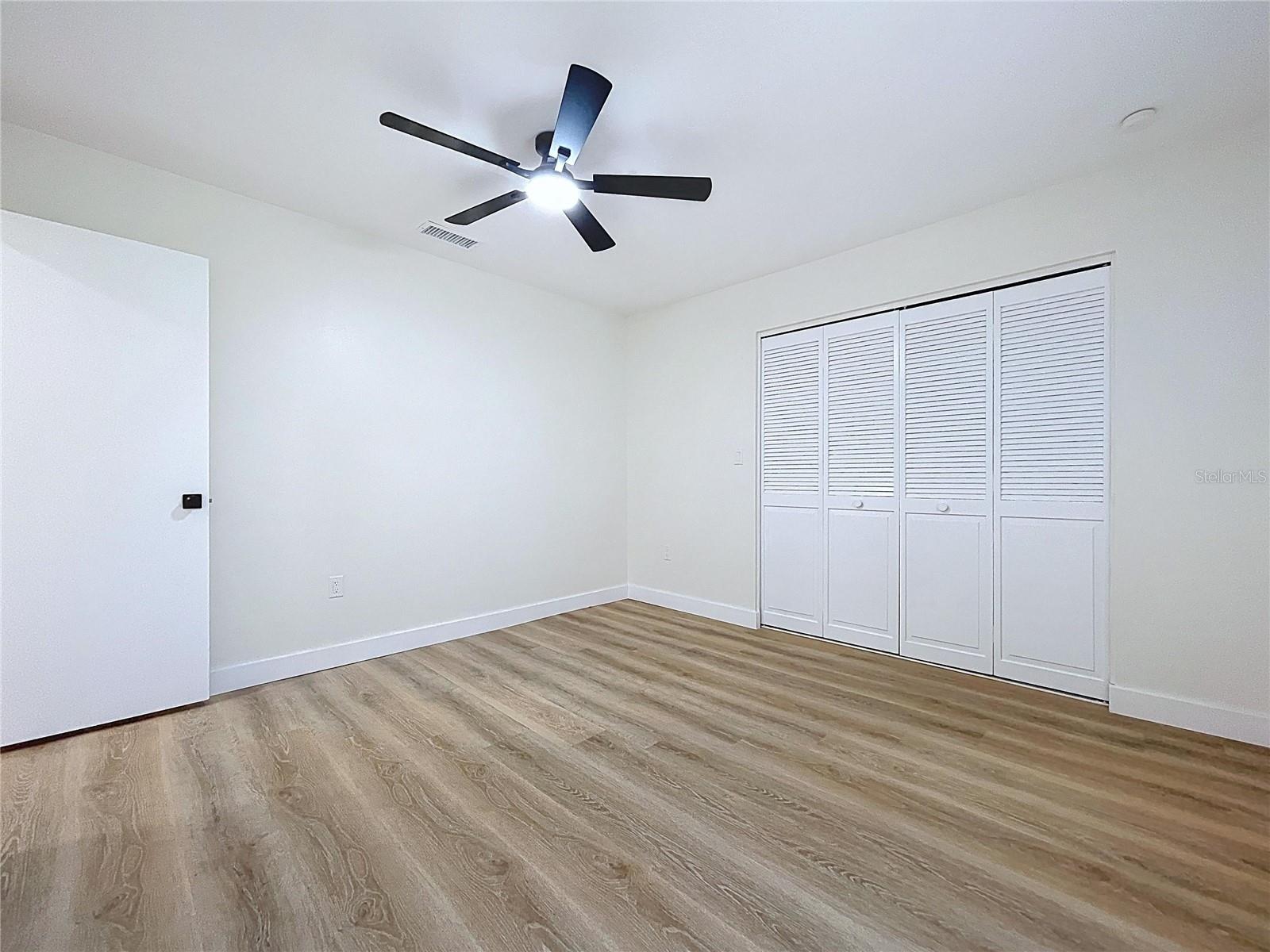 Image 54 of 92 For 8267 Norwood Road