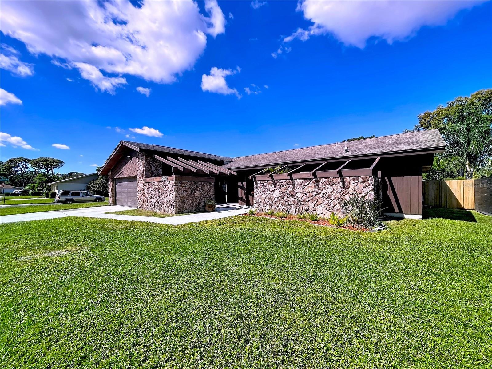 Image 74 of 92 For 8267 Norwood Road