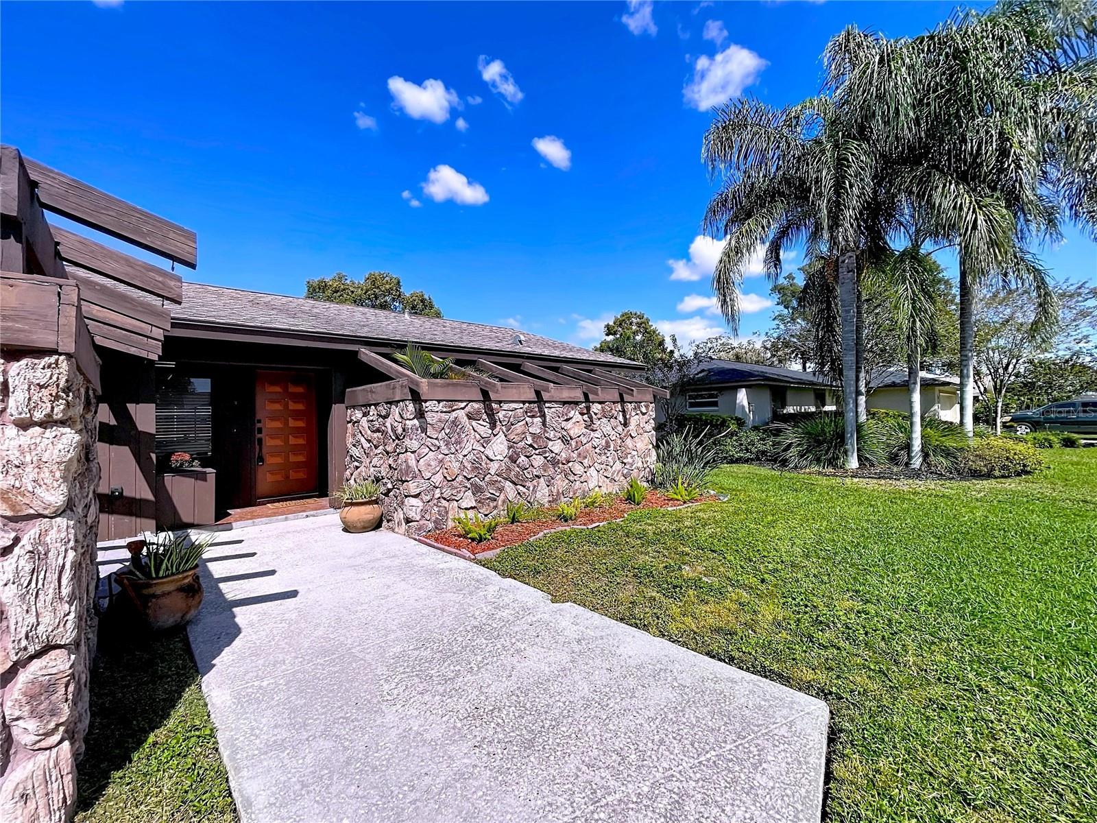 Image 75 of 92 For 8267 Norwood Road