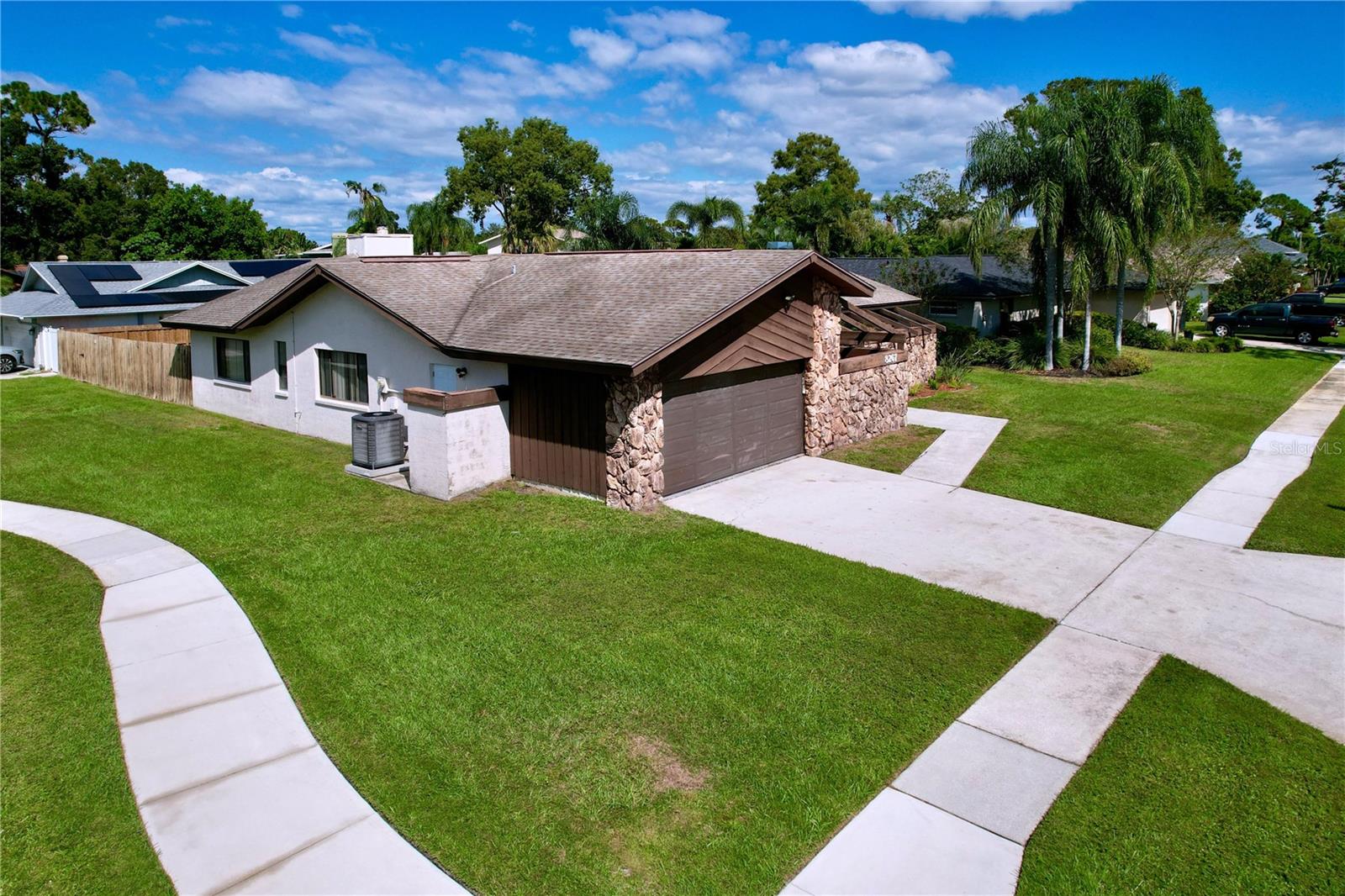 Image 76 of 92 For 8267 Norwood Road