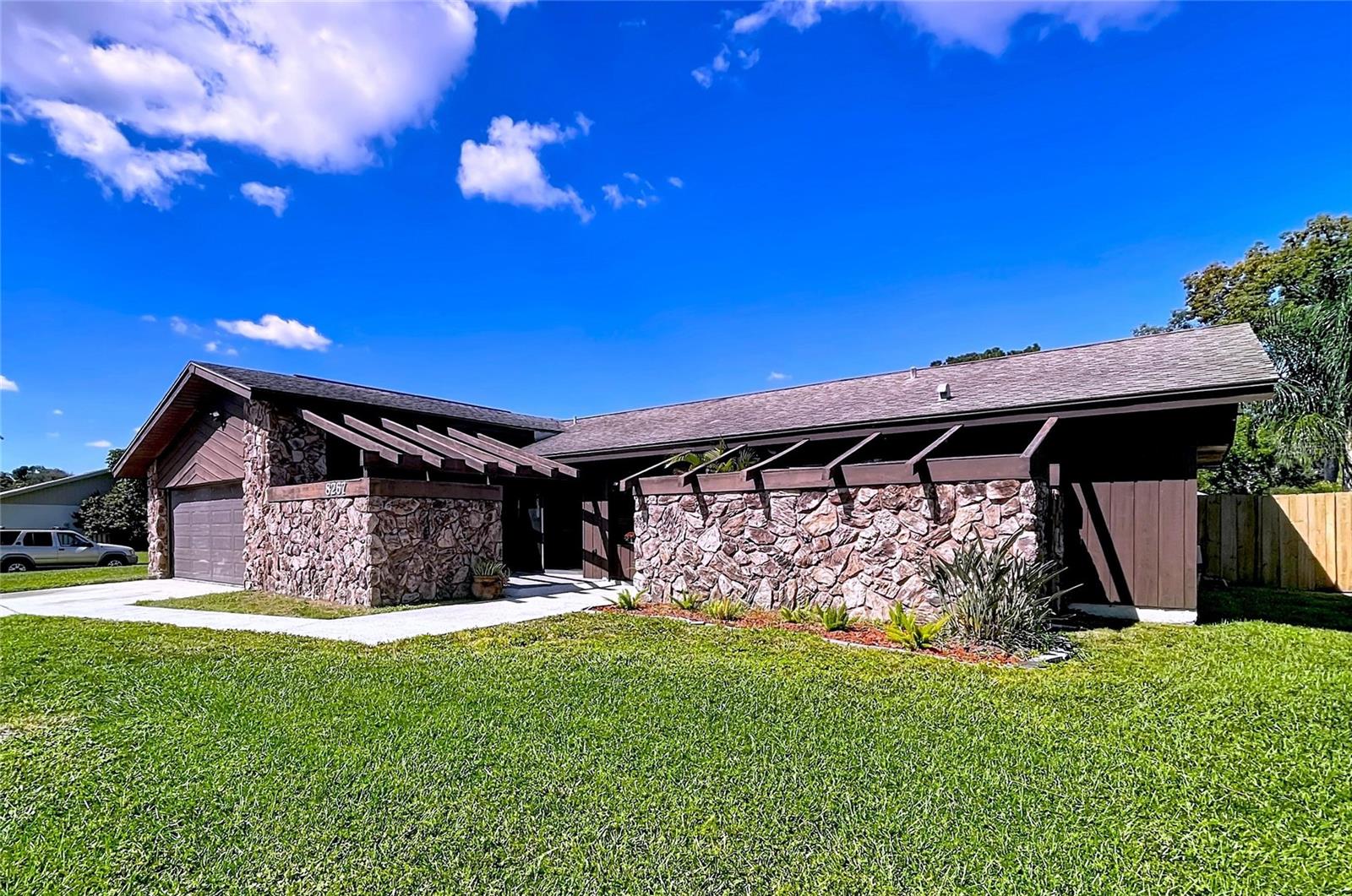 Image 81 of 92 For 8267 Norwood Road