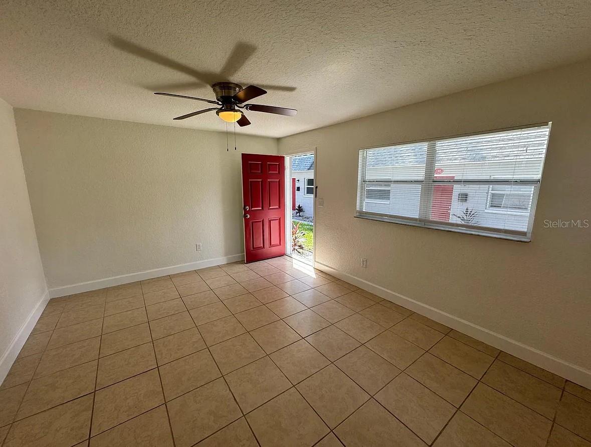 Image 4 of 18 For 139 Patterson Street 139