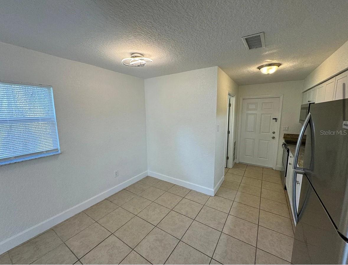 Image 8 of 18 For 139 Patterson Street 139