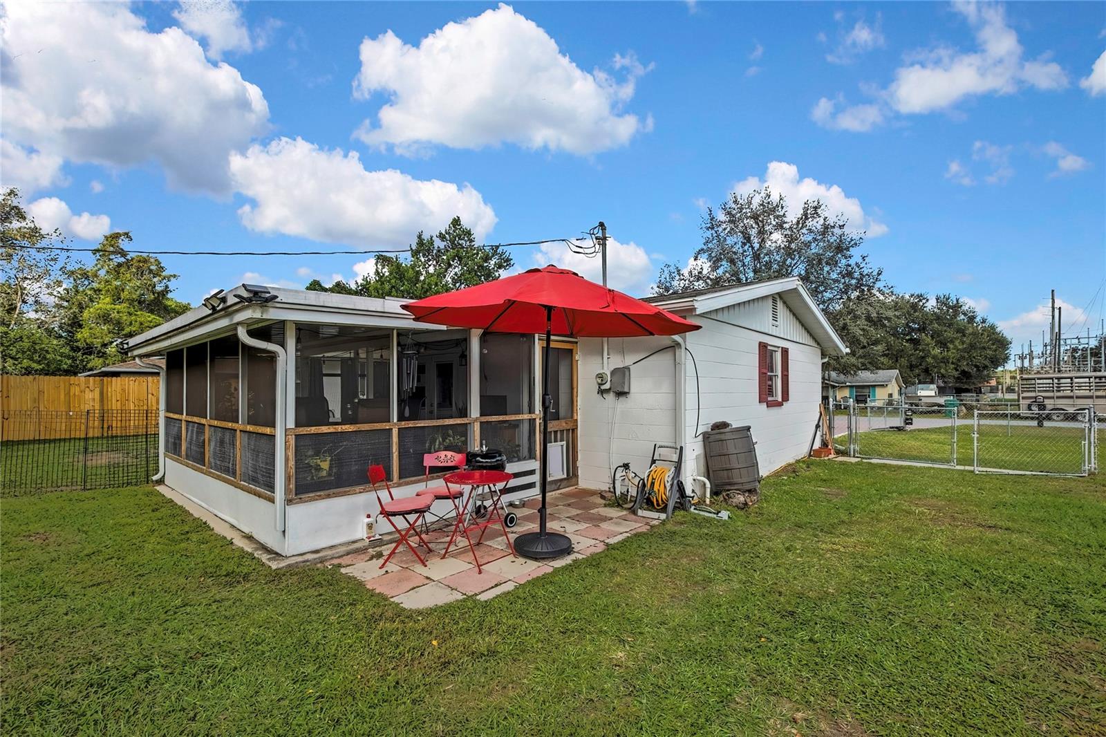 Image 23 of 41 For 7766 Spanish Trail