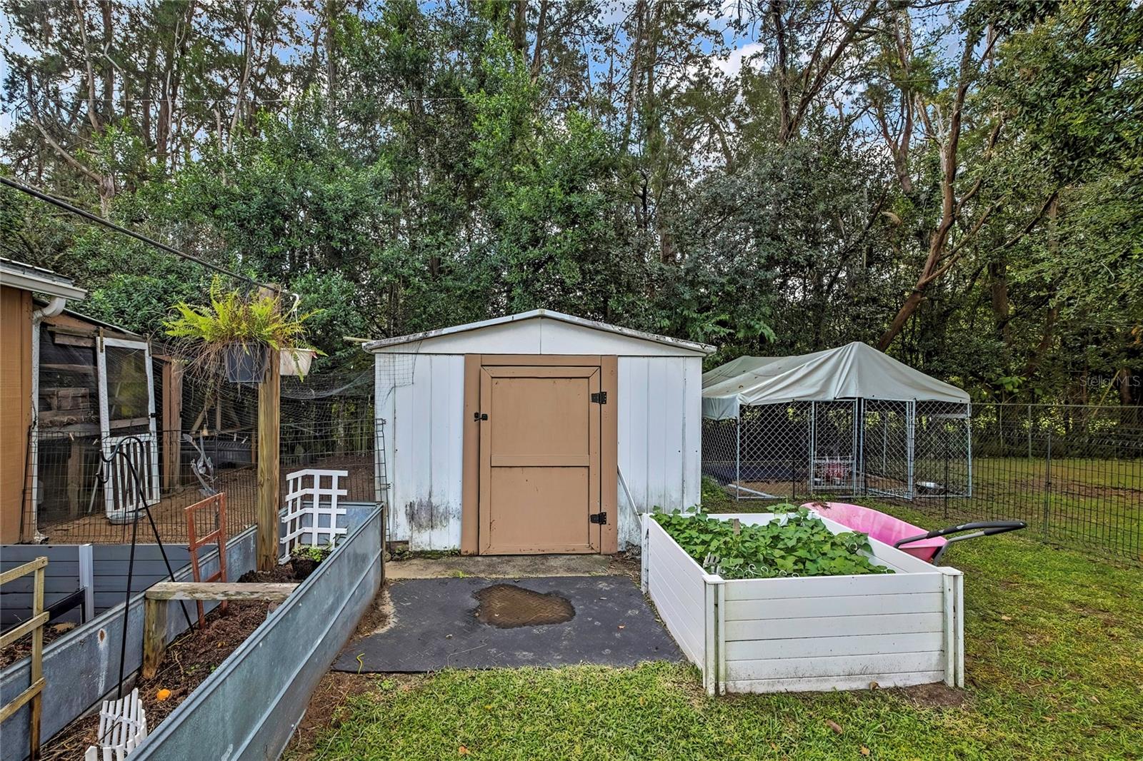 Image 27 of 41 For 7766 Spanish Trail