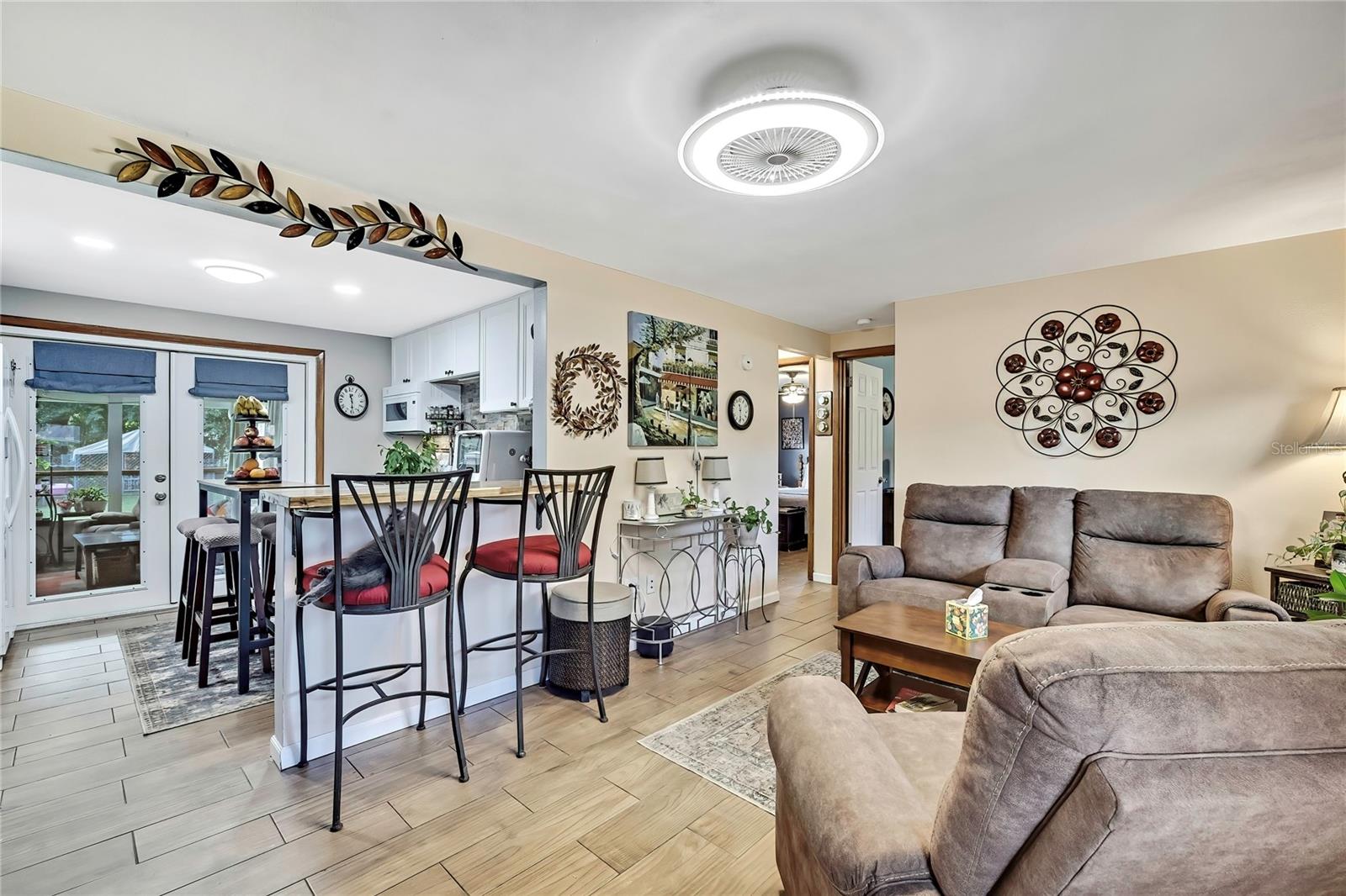 Image 4 of 41 For 7766 Spanish Trail