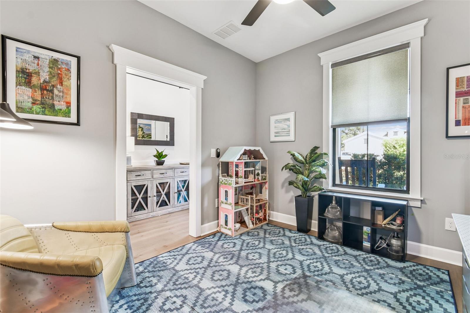 Image 11 of 52 For 6225 Main Avenue