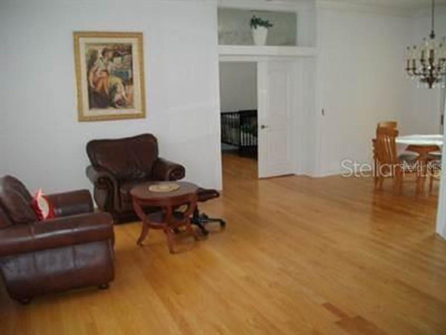Image 10 of 21 For 2772 Challenger Drive
