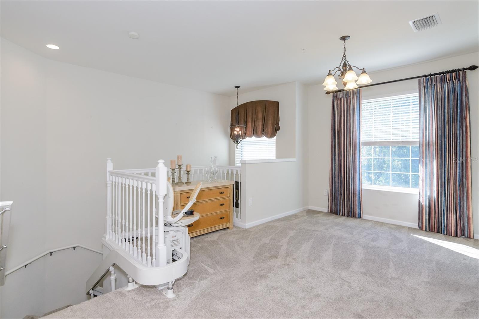 Image 11 of 62 For 870 Lantern Way