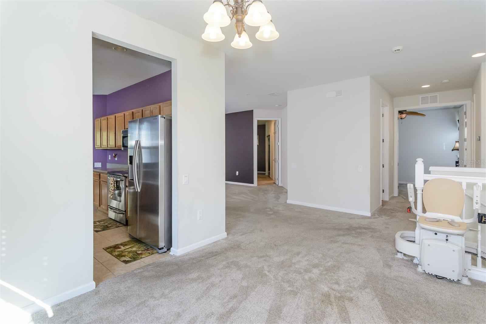 Image 13 of 62 For 870 Lantern Way