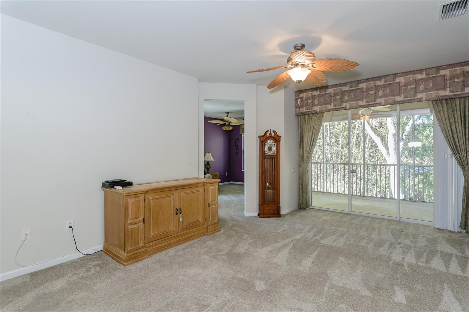 Image 25 of 62 For 870 Lantern Way