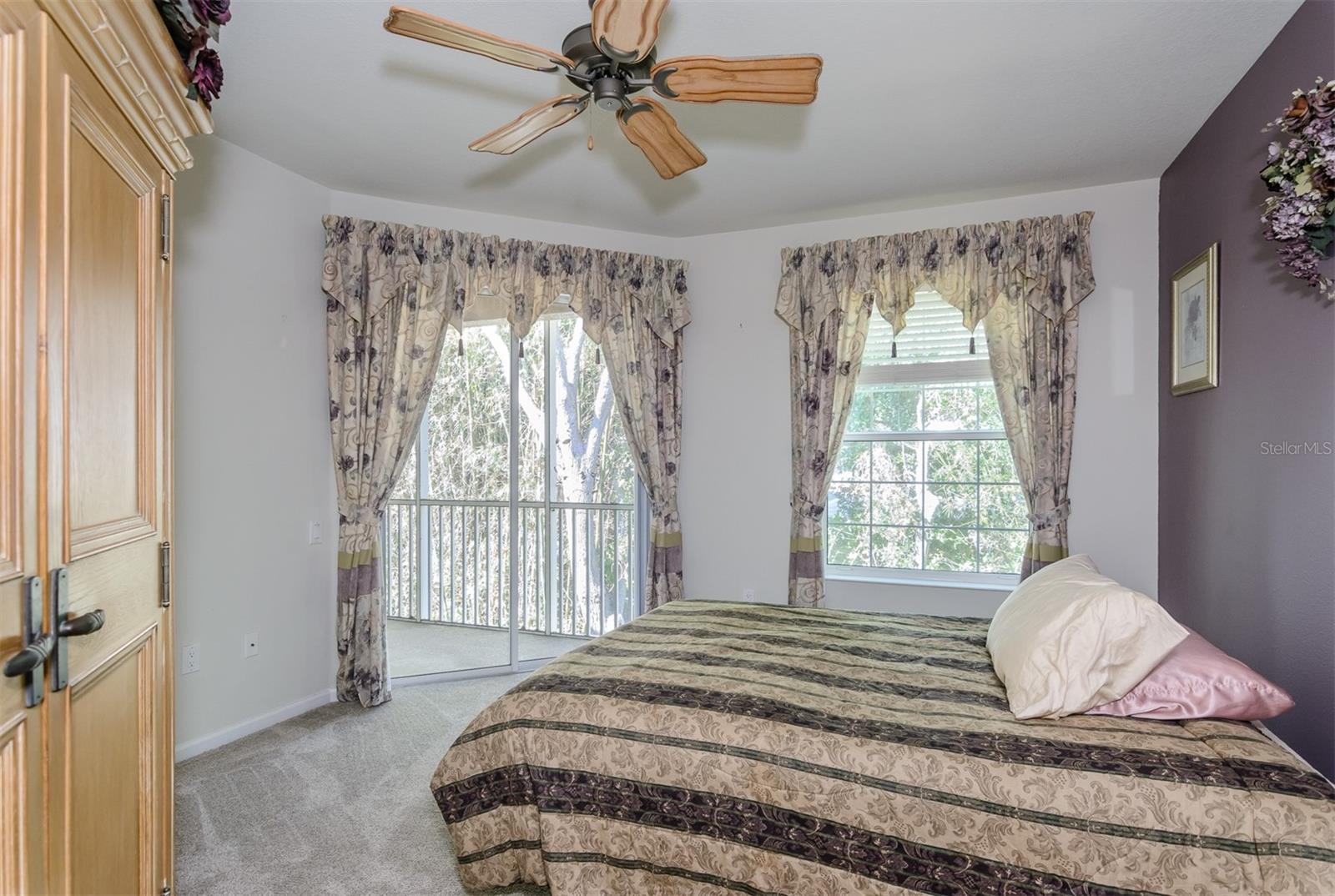 Image 32 of 62 For 870 Lantern Way