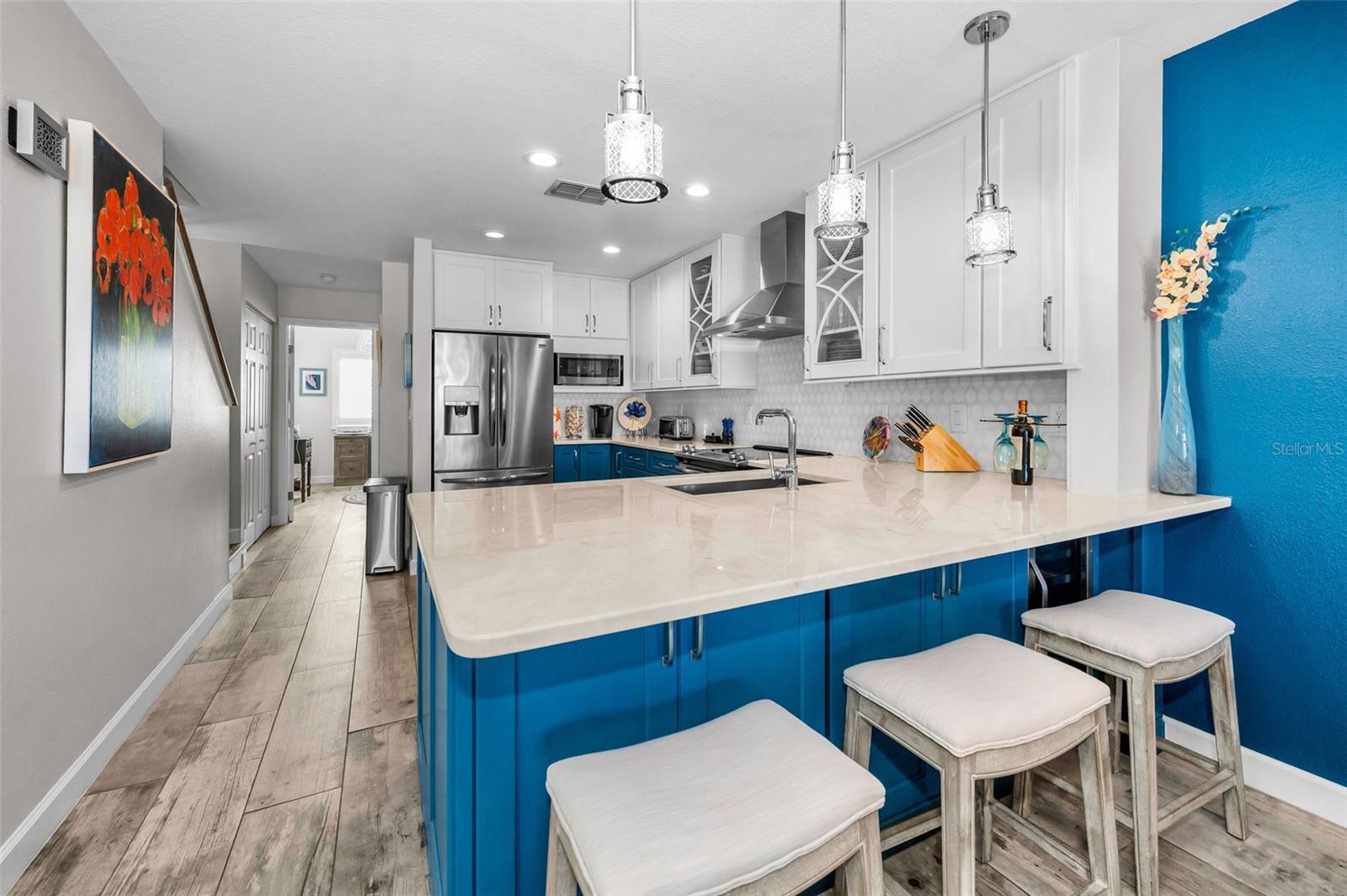 Image 32 of 80 For 122 Marcdale Boulevard