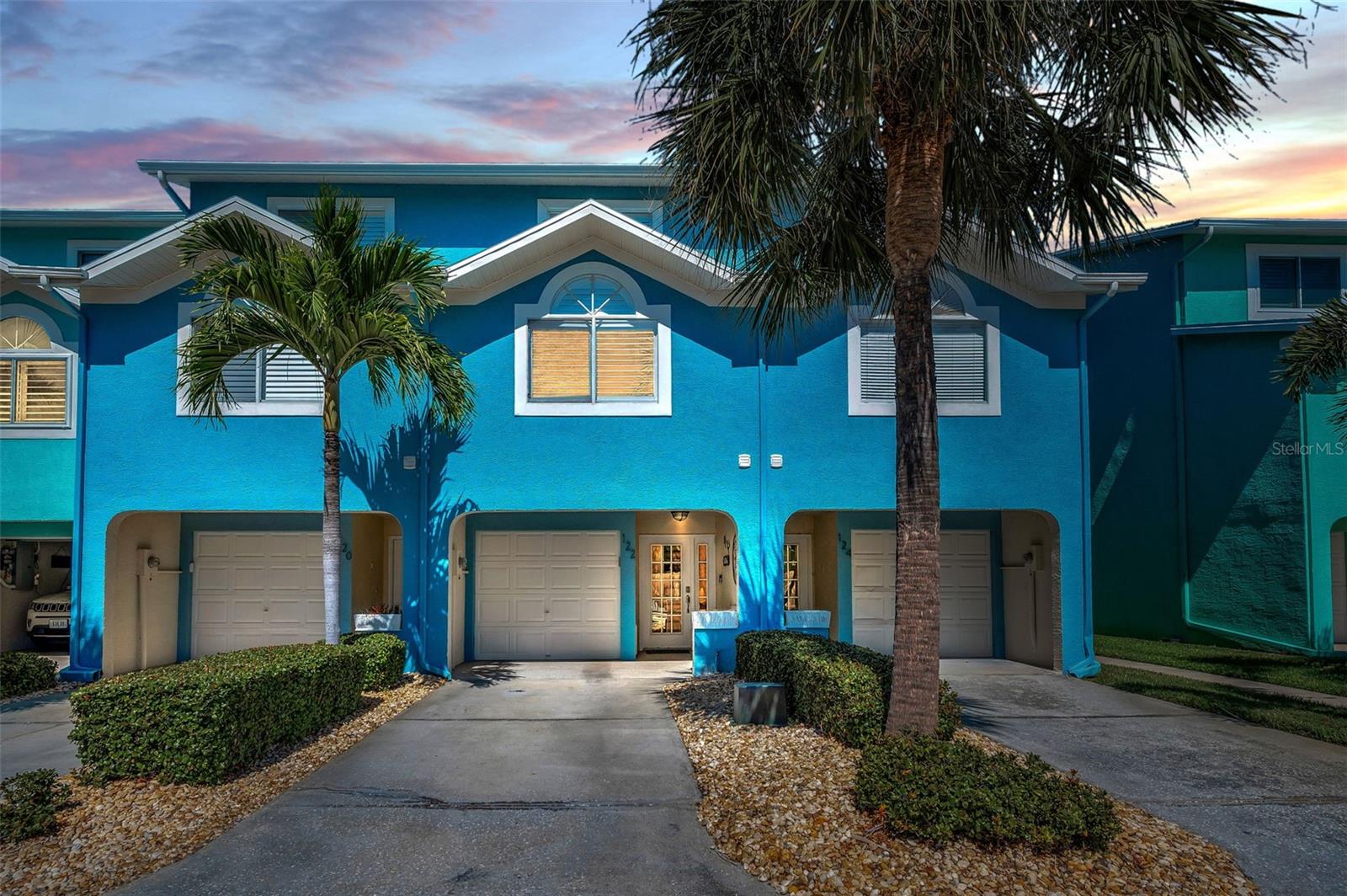 Image 6 of 80 For 122 Marcdale Boulevard