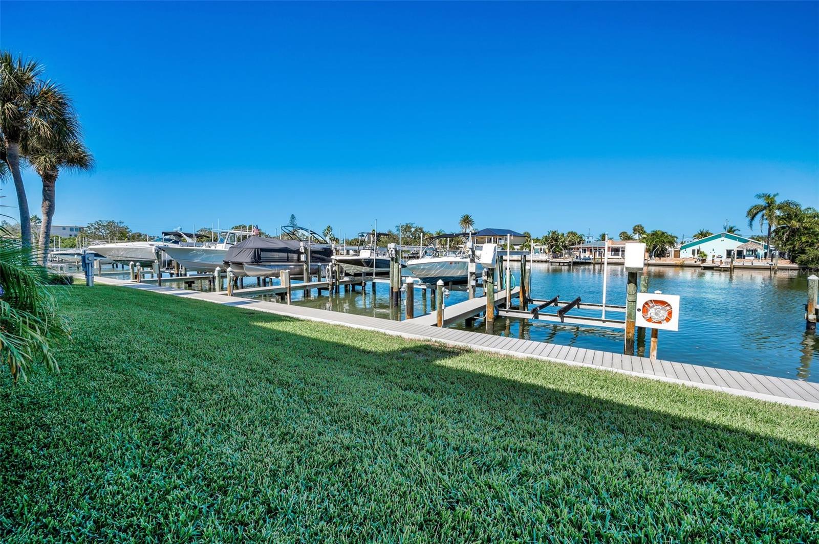 Image 67 of 80 For 122 Marcdale Boulevard