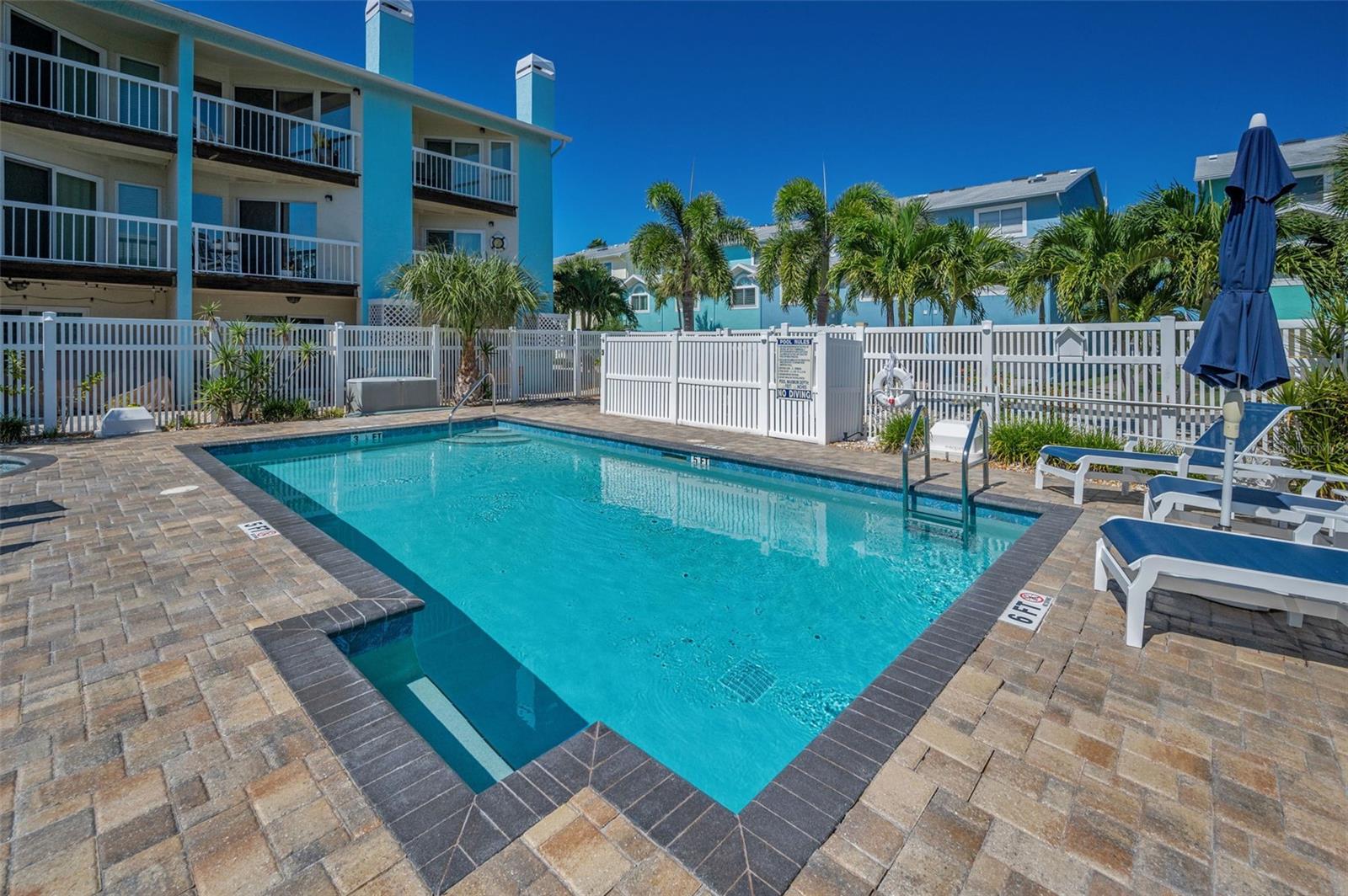 Image 73 of 80 For 122 Marcdale Boulevard