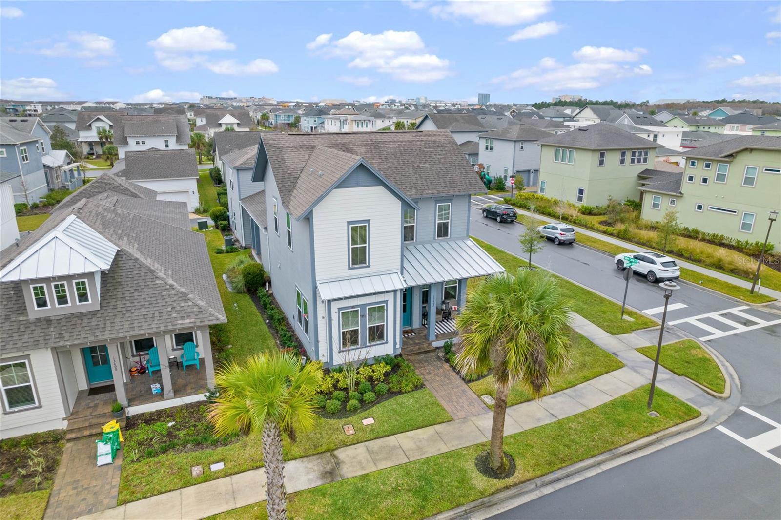 Image 3 of 49 For 13402 Stoddart Avenue