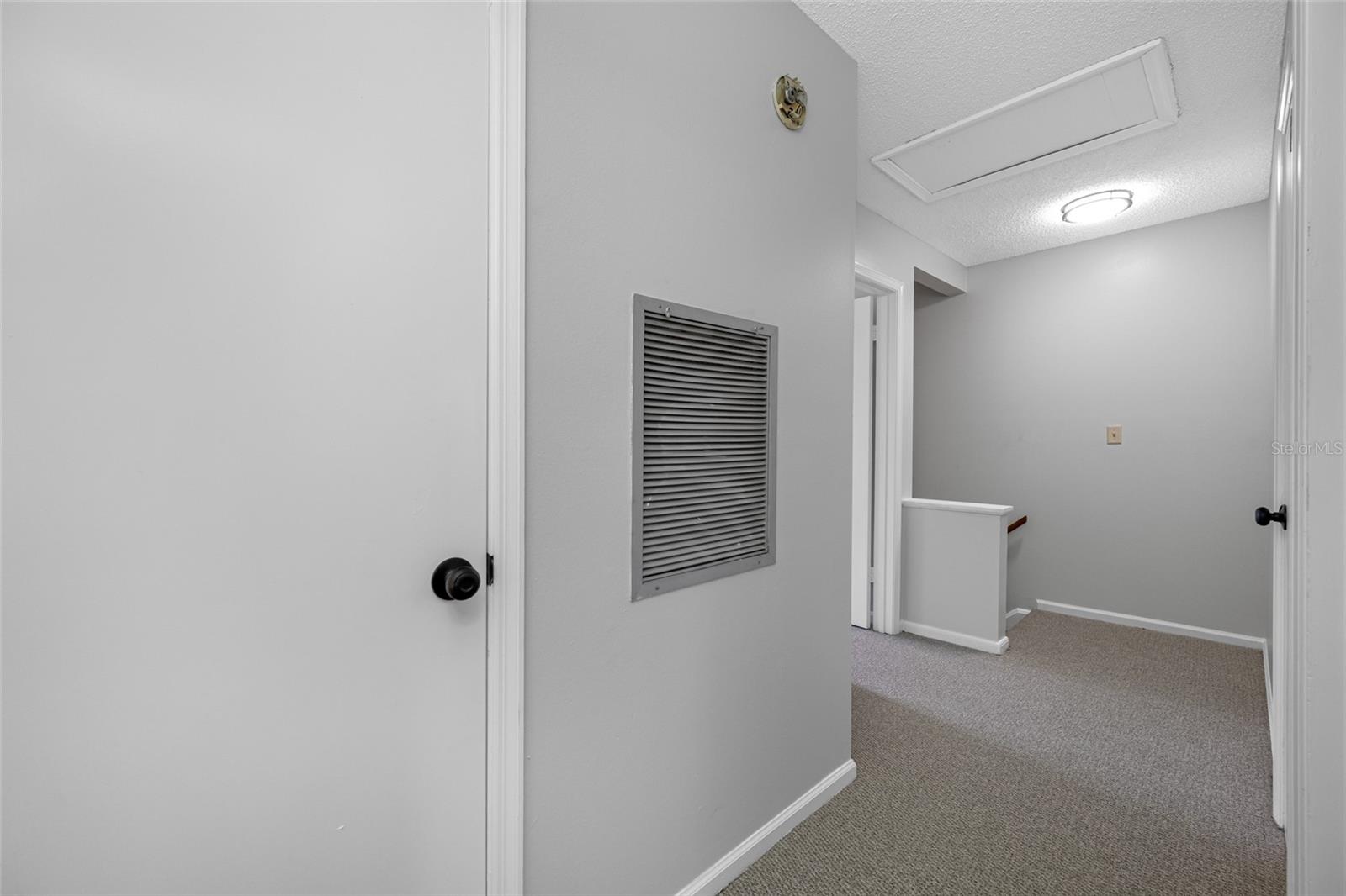 Image 23 of 47 For 14809 Winding Creek Court