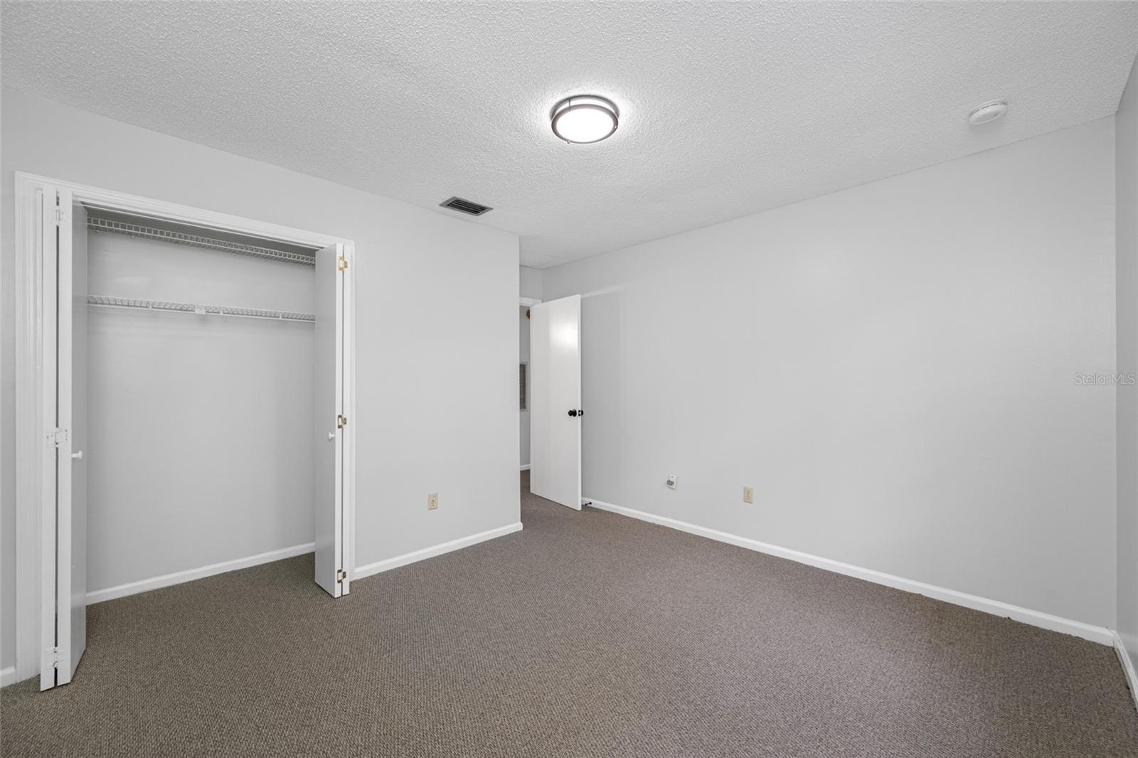 Image 27 of 47 For 14809 Winding Creek Court