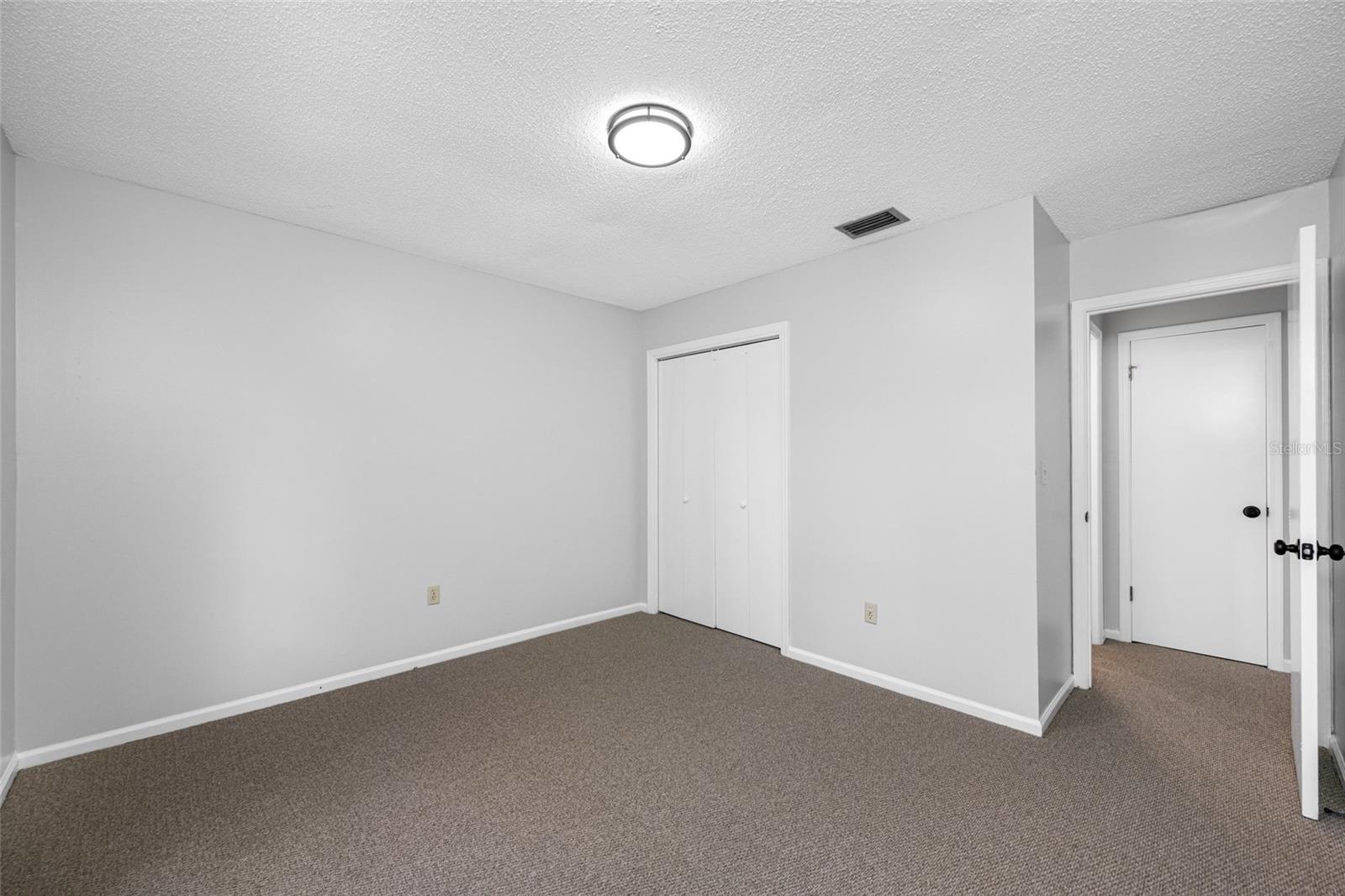 Image 28 of 47 For 14809 Winding Creek Court